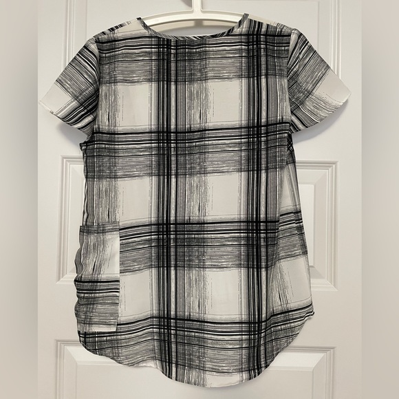 Central Park West from Aritzia blouse - Picture 2 of 3